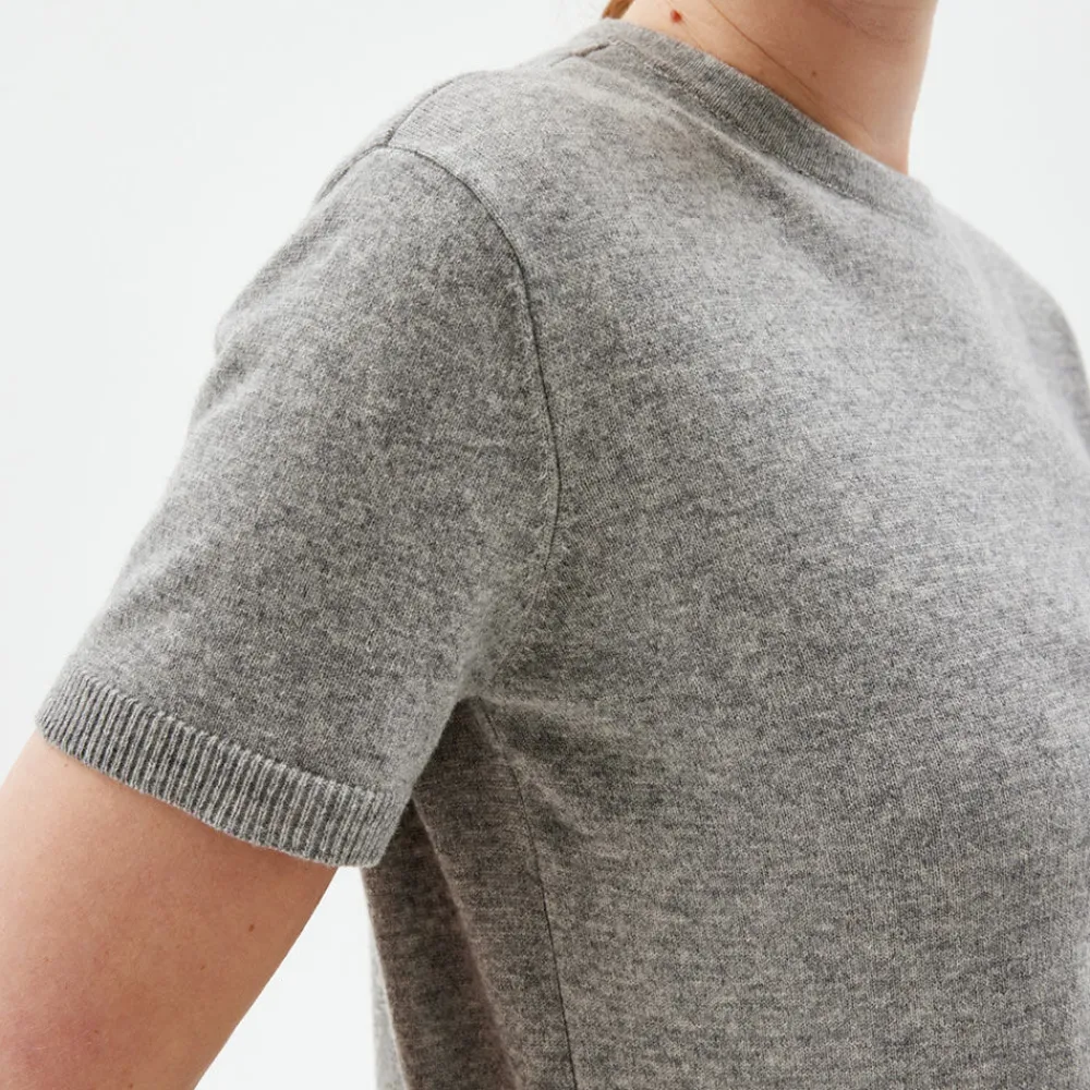 Pierre Robert Overdeler|Sommerull-T-skjorte I Ull Grey Melange